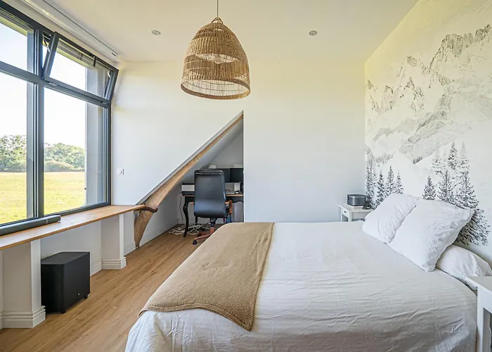 Bien Etre - Piscine, & Sauna - 10 Pers - 10 Min Du Circuit Des 24h Changé